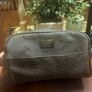 BOSS Charcoal Toiletry Bag
